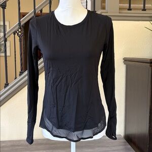 ⭐️Athleta Black Long Sleeve Shirt With Sheer Detail At Bottom Size XS